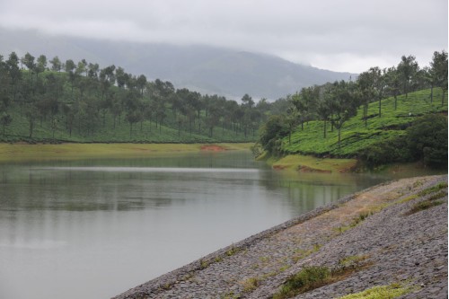 Anayirankal Dam